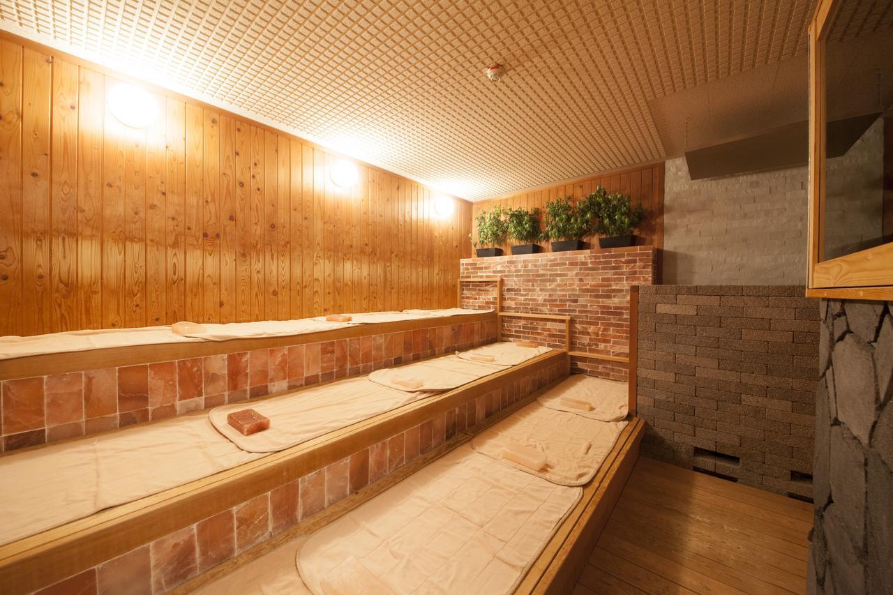 Centurion Cabin & Spa Tōkyō Extérieur photo