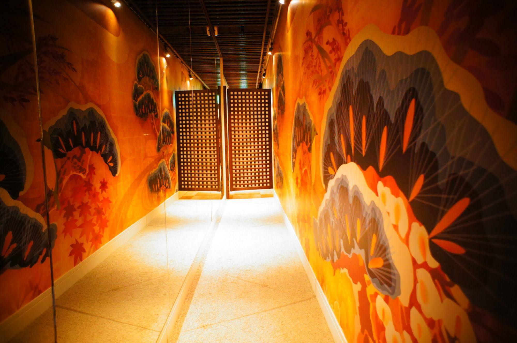 Centurion Cabin & Spa Tōkyō Extérieur photo